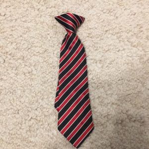 Clip on tie